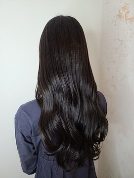  ジーナ 大阪茨木(Zina) 髪質改善＊なめらか美髪フェミニンロング＊美髪【Zina大阪茨木】