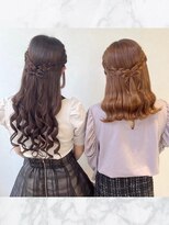 髪リボンハーフアップ　渋谷ヘアメ　アイドルヘア