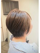 ヘヤ 湘南台(Heya)&nbsp;襟足すっきり、大人ショートスタイル
