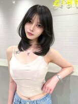 シェイト(ciate) ミディアムレイヤー×透明感暗髪オリーブベージュciate_mayu