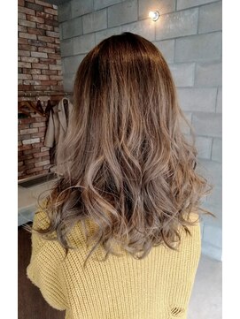 ブロック(BLOCK.) ハイトーングラデーション