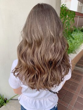 リコ(Lico) エメラルド×シルバーグレージュ×セミロング