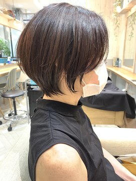 シー バイ ロンド 新宿(Sea by Lond) 大人美人ショートくびれ小顔グレージュ　新宿