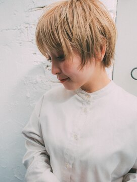 ヘアアンドリラクゼーション シャッセ(Hair&Relaxation SASE) ハイトーンショート