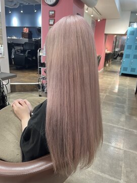 カラーリゾートAi 葛西店 ピンクミルクティー［髪質改善カラー］