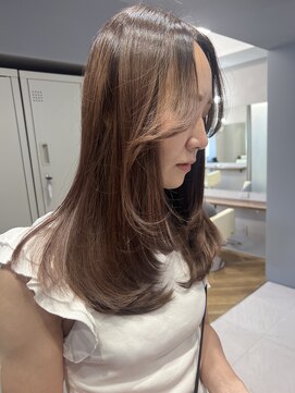 シカ 神戸三宮元町店(Cica) 艶髪 レイヤー 韓国ヘア 髪質改善 ワンカール 三宮 元町