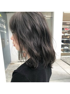 ロマリア(Lomalia) 【Lomalia表参道】ブリーチしなくてもできるグレージュカラー