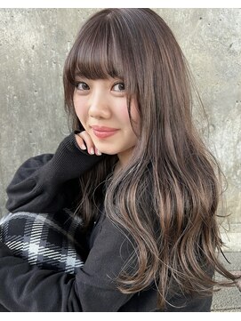 エフ(ef.) アッシュベージュ／くすみベージュ／ロング