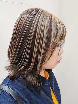 エレン 池袋(ElEn.) ブリーチ1回で作るホワイトベージュ