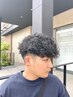 【初めての方にも◎】メンズカット+ナチュラルパーマ￥11000→