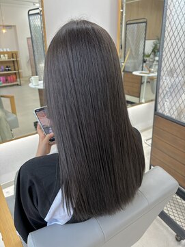 ミリ 奈良店(mm) アッシュベージュ/透明感カラー/韓国/髪質改善/奈良駅/奈良/