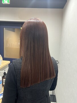 クレーネン(Kroenen) 切りっぱなしロング