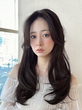 アフロート ディル(AFLOAT D'L) 2wayバングでイメチェン！顔まわりレイヤーくびれヘアが人気◎