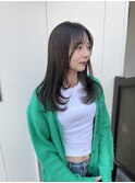 レイヤーカット×インナーカラー×ホワイトシルバー