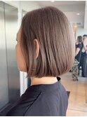 表参道白髪ぼかし上質ナチュラルショートアッシュベージュ40代
