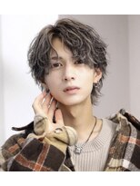 アストラ(ASTRA) ローライト センターパートウルフ