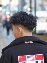 キングスマントーキョー カットクラブ 中野(KINGSMAN TOKYO CUTCLUB)&nbsp;ニュアンスパーマ/ツイストスパイラル/フェード[中野/MEN'S]