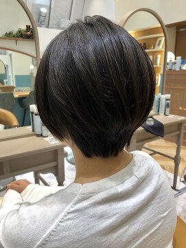 ロンド レグリーズ 立川(Lond leglise) マニッシュショート/大人ボブ/簡単スタイリング〈深味信也〉