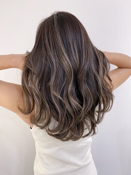 ジゼル(gisele) （小山）色落ちもかわいいAir touch highlight