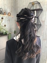 ヘアーデザインフアリ(Hair design fuari) 華やかハーフアップ