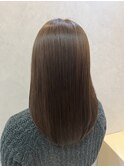 ベージュ艶カラー