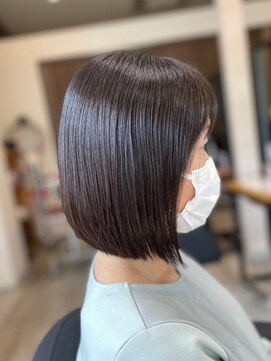 アトリエコア(Atelier Coa) ショートカットショートボブミルクティーベージュカラー前髪あり