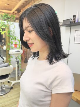 ヌード(NUDE) NUDEレイヤーボブ 顔周りレイヤー 切りっぱなしボブ  結べるボブ