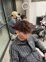 イーラ(era) スペインカールパーマ/メンズ/刈り上げ/眉毛/ツイスト