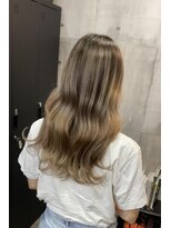 ヴェロニカ バイ ソル(Veronica by SOL) シャドウルーツ