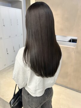 ユッカ 京橋(YUCCA) 【YUCCA】透明感オリーブグレージュ暗髪ロングレイヤー