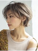 ミセスショート×白髪ぼかしカラー３０代４０代５０代６０代