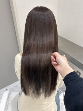 イオエ 表参道(ioe) 暗髪/グレージュ／透明感カラー/髪質改善/縮毛