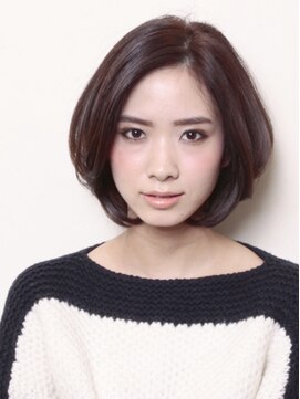 アンダートゥリー(_TREE) 大人ボブ「スノッブ×ヌケ感」【AKs 表参道 遠藤】03 5778 3351