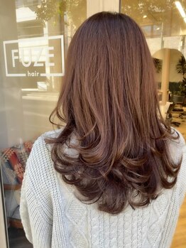 フューズ ヘア(FUZE hair)の写真/人気の"イルミナカラー"導入！透明感抜群の仕上りに感動☆ダメージを最小限に理想の髪色を叶えます♪