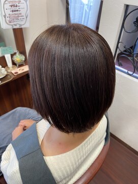 ヘアメイク ポコ ア ポコ(Hair make poco apoco) ワンレングスボブ［髪質改善］［生駒市美容室］［40代50代60代］