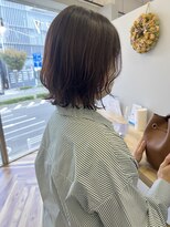 リジー(Litzy) ナチュラルブラウン × レイヤーボブ