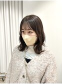くびれミディアムヘア
