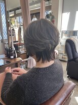 スアバイキキ(SuA by kiki.)&nbsp;レイヤーボブ/外ハネボブ/大人ショート/ニュアンスカラー[千葉]