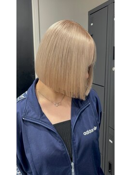 ベレーザ 渋谷(BELEZA) 7001ミルクティーアッシュハイトーンカラー韓国タンバルモリボブ