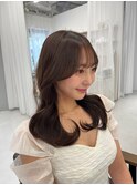 韓国くびれレイヤーロング ぱっつん前髪 顔周りレイヤー
