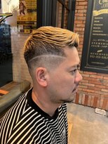 フォーコーナーズ(Four Corners)&nbsp;フェードカット