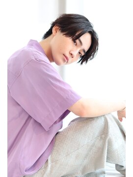 ビューティーアンドフリーハコ(Beauty&Free HACO) 暗髪×センターパートショート