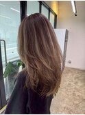 30代40代ミディアムレイヤー白髪ぼかしハイライト顔周りレイヤー