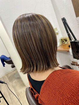 美容室 カノン(Kanon) 切りっぱなしボブ×ハイライト