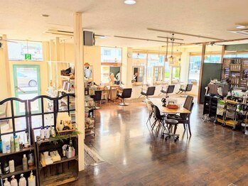 タブー tabooの写真/ｔａｂｏｏ独自の”顔タイプ診断”で新しい自分を発見！癒しの空間で贅沢なイメチェンを。