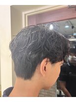 カミビト マヴィー(kamibito mavie)&nbsp;ハンサムショート×パーマ