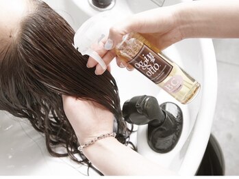 ロビンソン(HAIR ROBINSON)の写真/【結んで隠す毎日を卒業】お客様に合わせて施術するオーダーメイド型システムTR！潤い溢れる美艶ヘアに♪