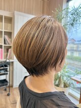 ベニヤボンドストリート(Beniya BOND STREET)&nbsp;大人女性におすすめ丸みショートボブ