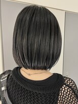 ラベスト キョウト 京都 四条烏丸店(LOVEST KYOTO) 黒髪は、艶とシルエットで魅せる。