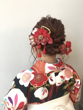 ネオリーブアイム 横浜西口店(Neolive aim) スッキリまとめた華やかアレンジ☆